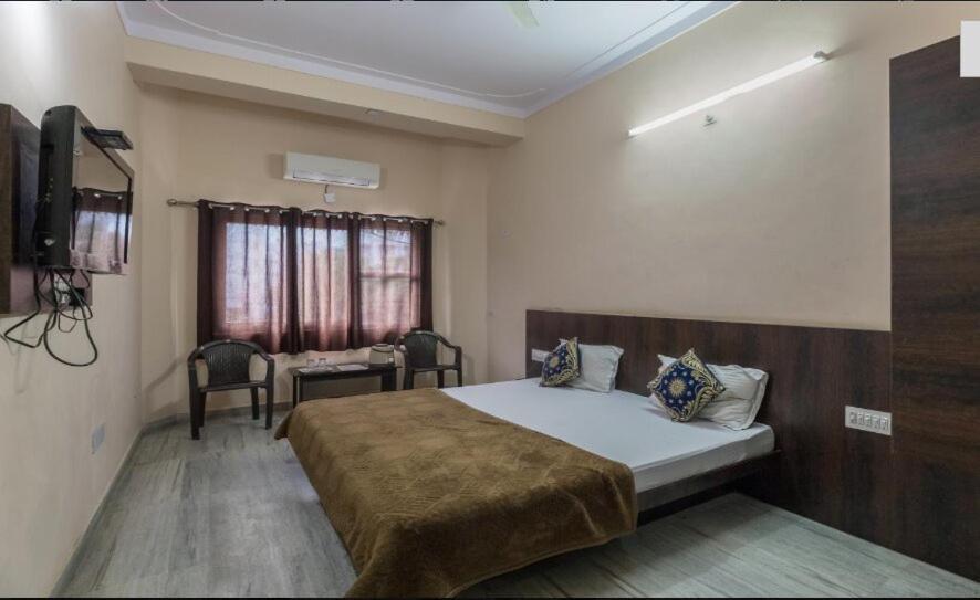 Laxmi Mahal Otel Udaipur Dış mekan fotoğraf